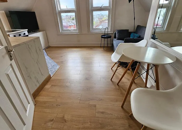 Cosy 1 Bed Flat