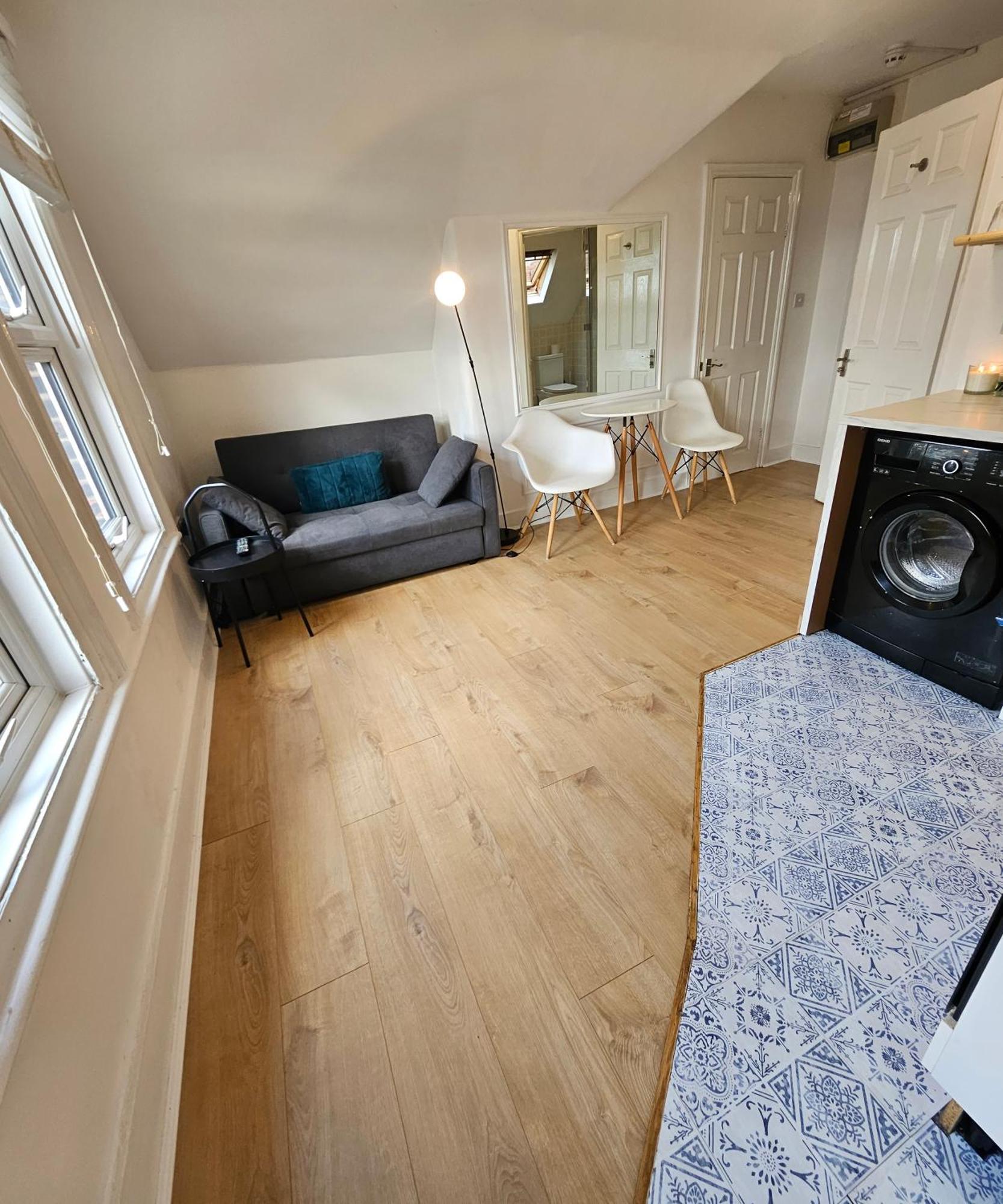 Cosy 1 Bed Flat
